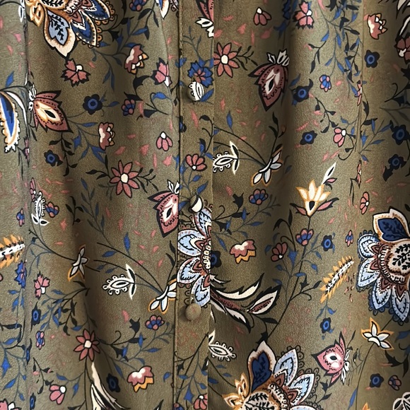 Top - Picture 4 of 5